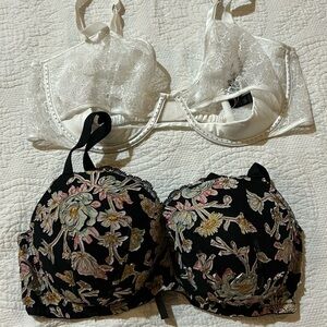 Victoria’s Secret bundle of two bras. 36DD.